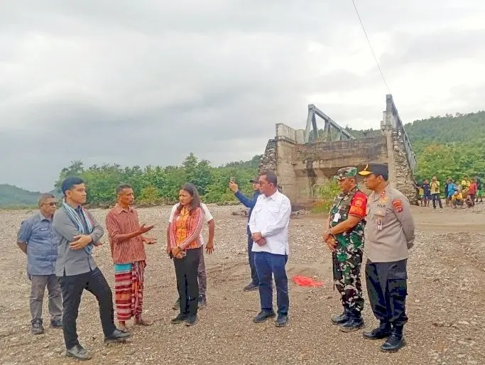ntt-regional-police-chief-accompanied-vp-gibran-visit-to-amfoang