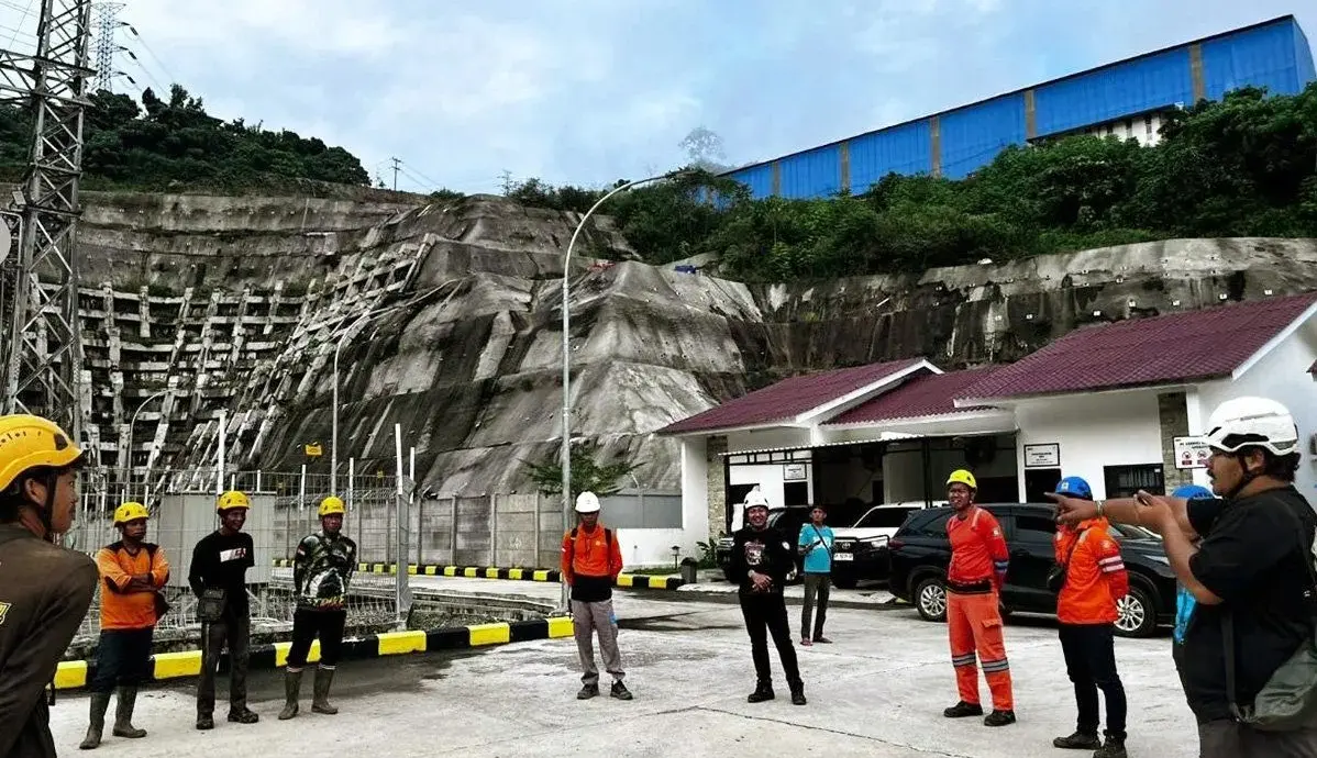 pln-confirms-sumatra-power-system-fully-restored