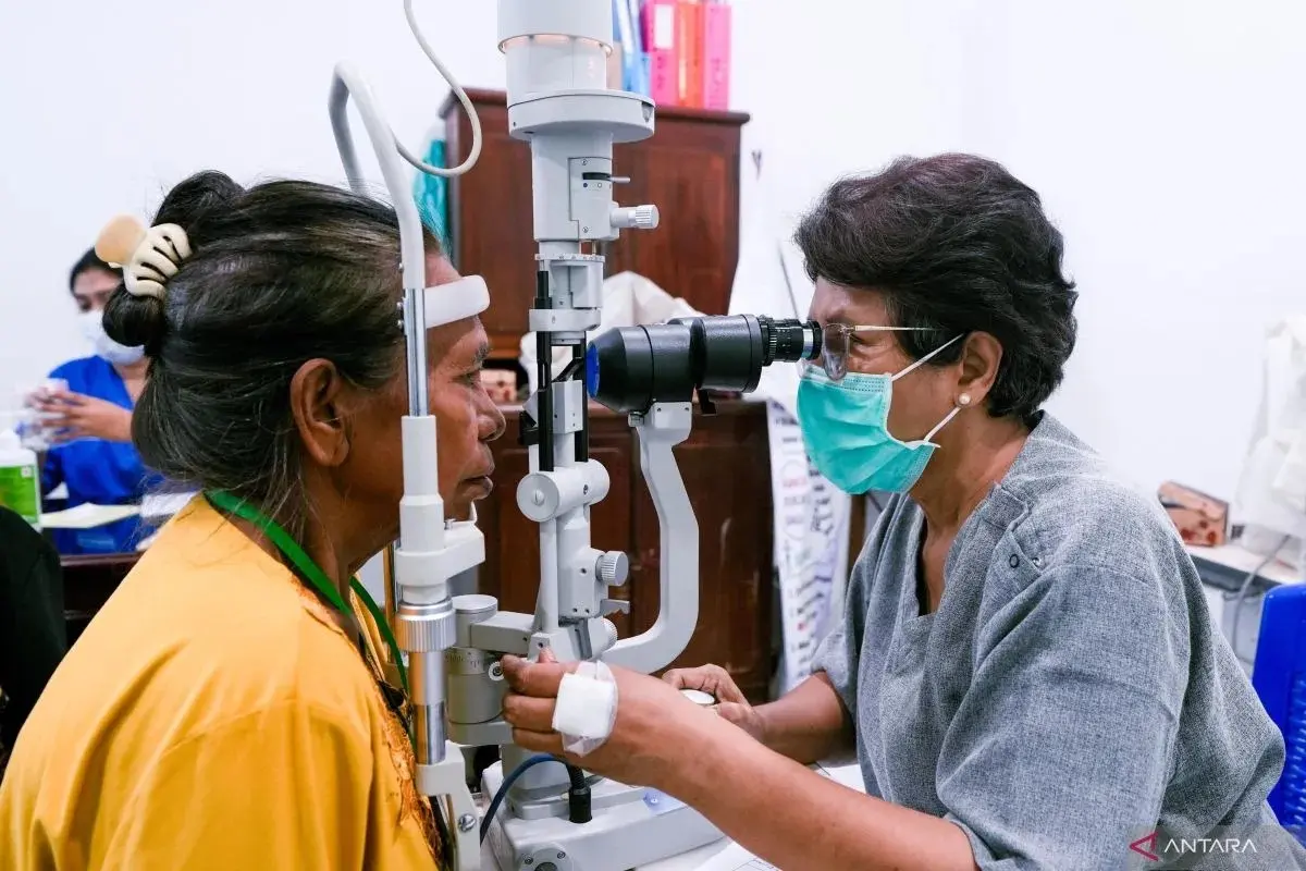 social-ministry-facilitates-cataract-surgery-for-elderly-and-vulnerable-groups-in-ntt