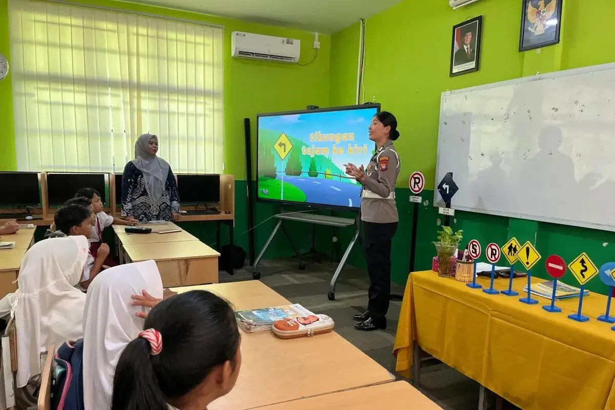 police-aims-to-develop-disciplined-traffic-behaviour-for-children-as-earliest