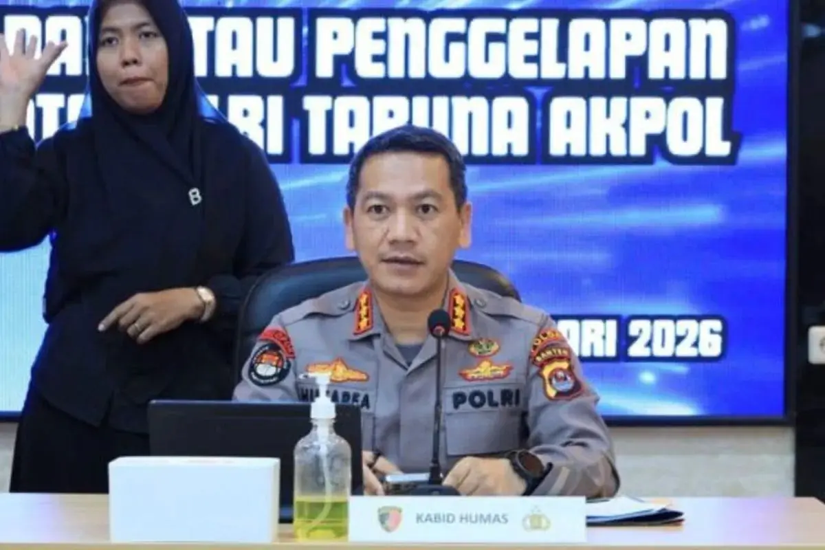 banten-police-hold-free-health-services-for-bhayangkara-day
