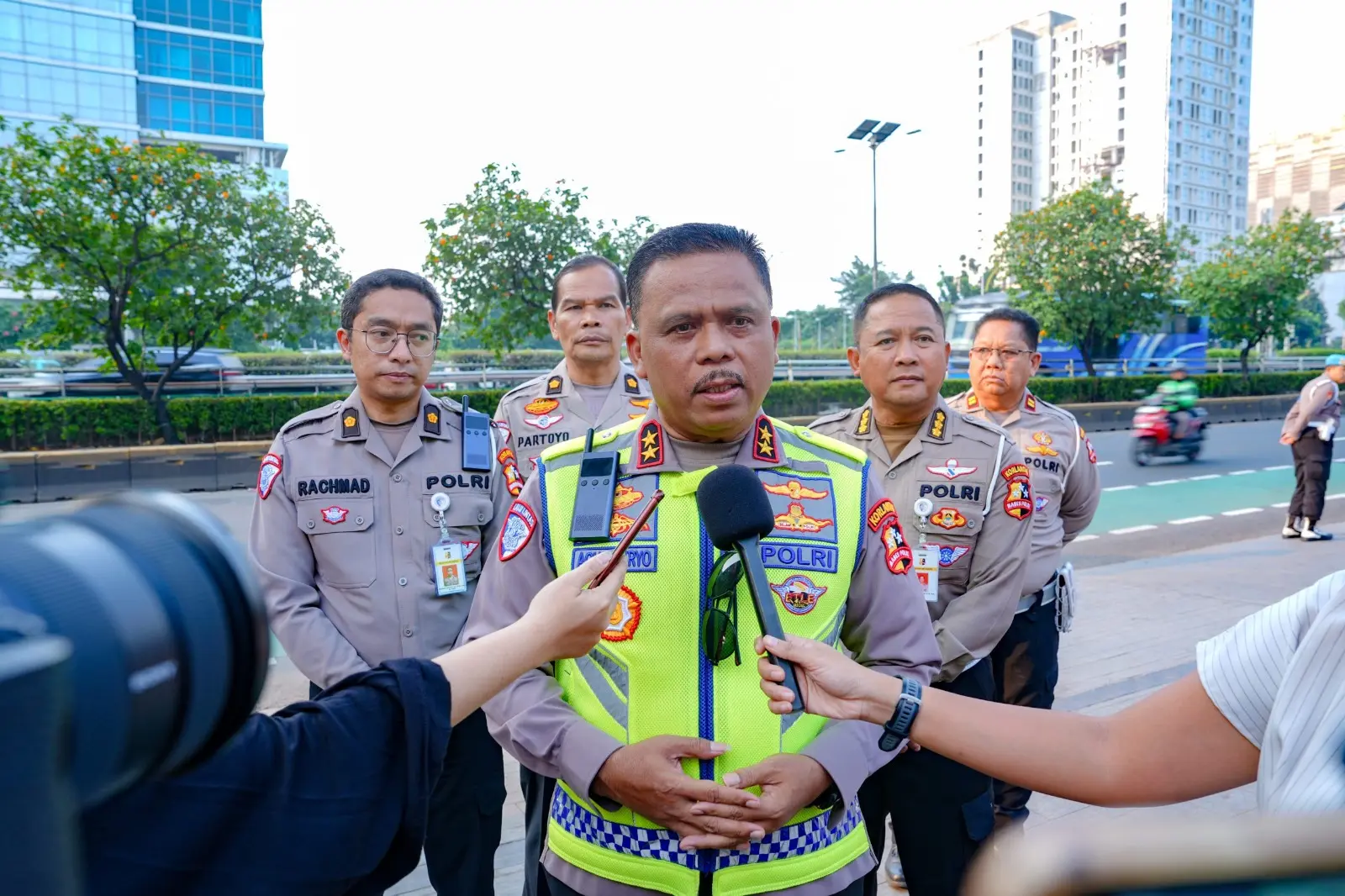 inp-traffic-corps-emphasized-public-awareness-on-law-in-improving-road-safety