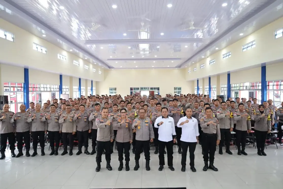 riau-islands-police-train-bhabinkamtibmas-officers-on-technical-functions