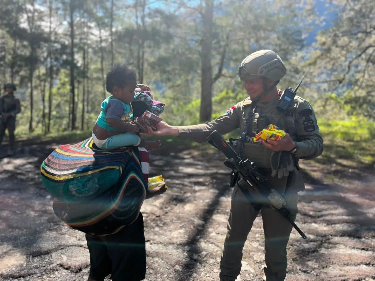 damai-cartenz-task-force-humanist-patrol-strengthens-ties-in-papua