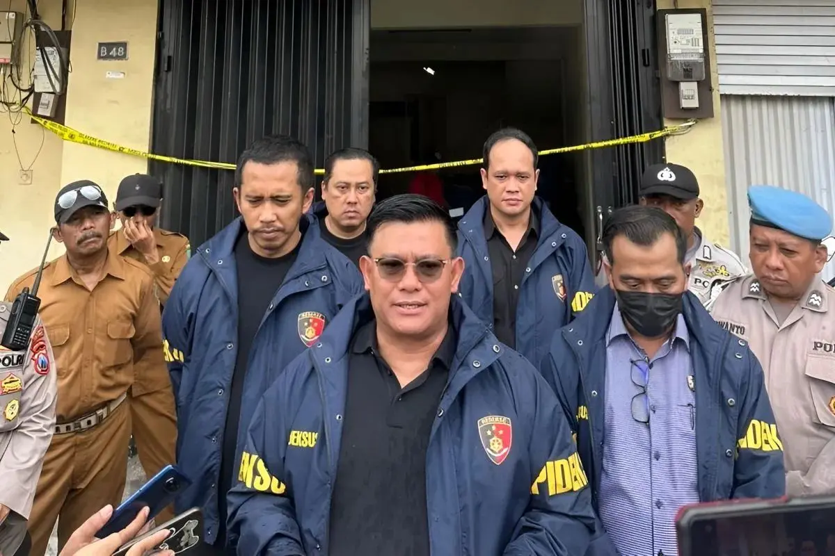 detains-two-mining-executives-in-illegal-gold-syndicate-probe