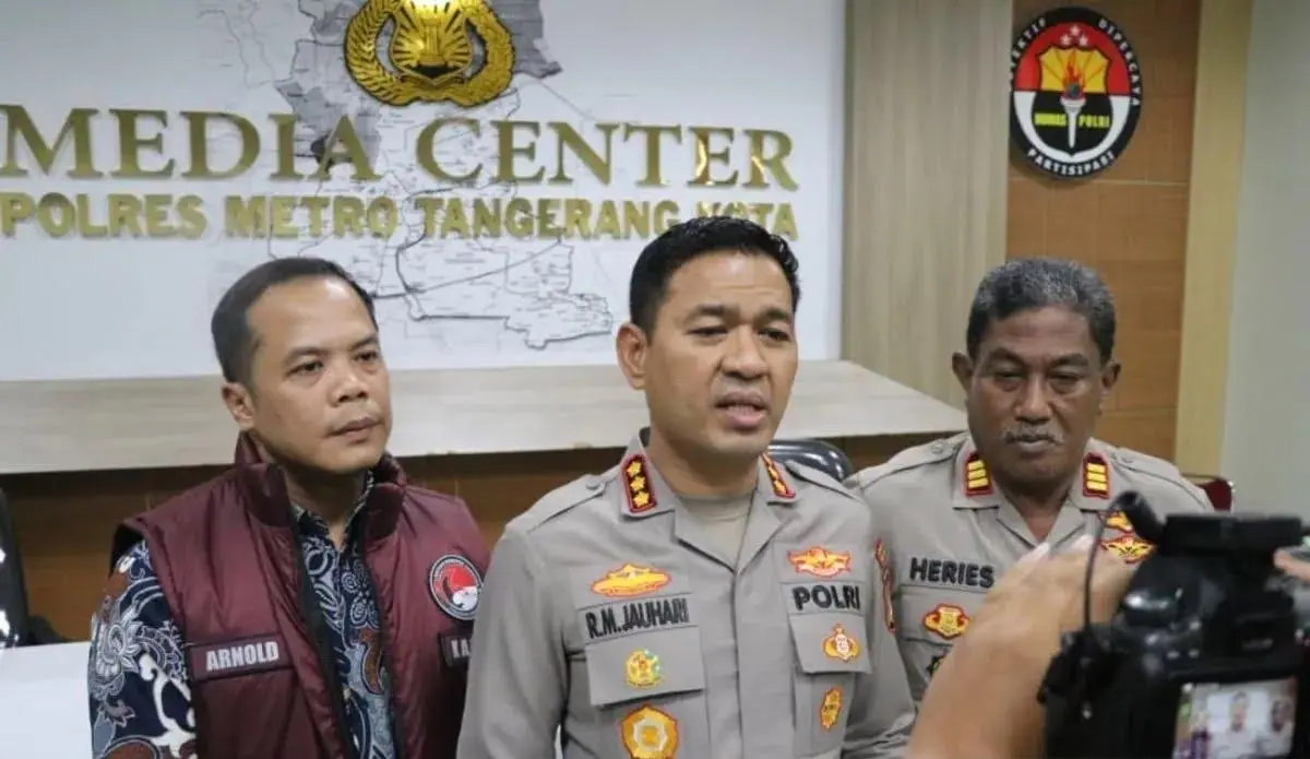 authority-hunts-down-stolen-vehicle-merchants-in-tangerang-city