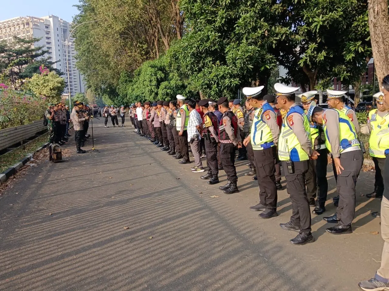 over-3100-joint-officers-deployed-to-secure-former-hotel-sultan-eviction