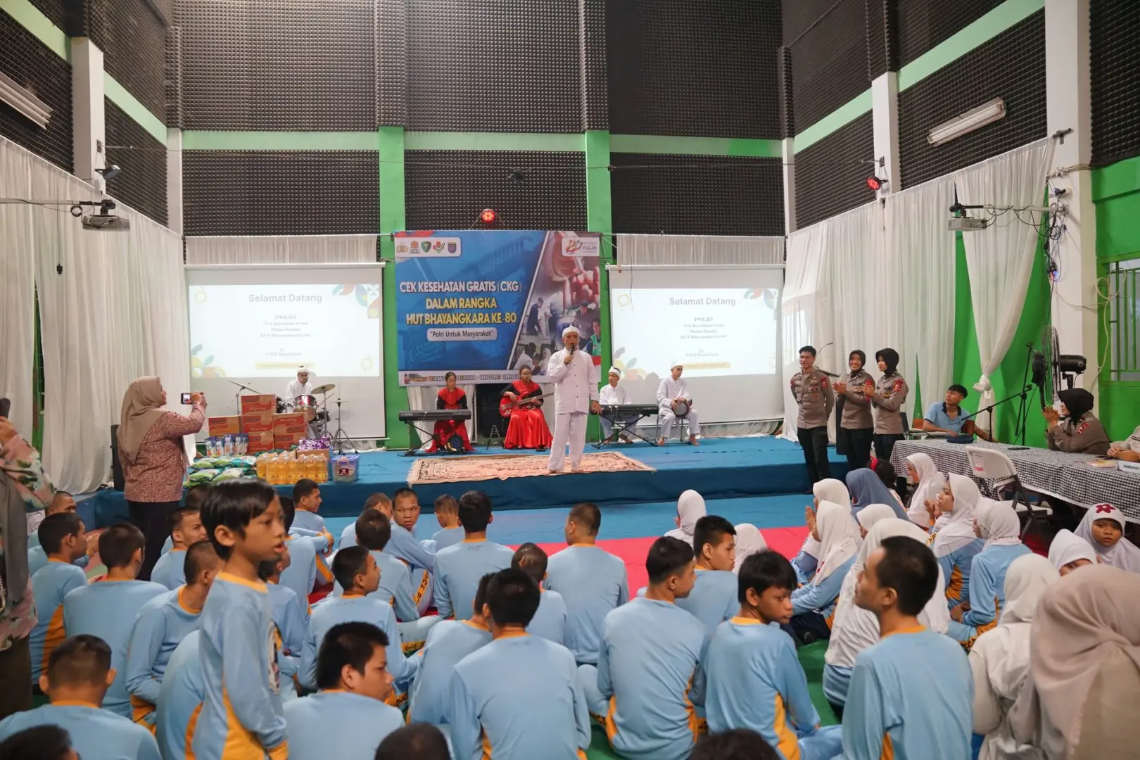 brimob-corps-provide-free-healthcare-and-aid-to-disabled-children-in-depok
