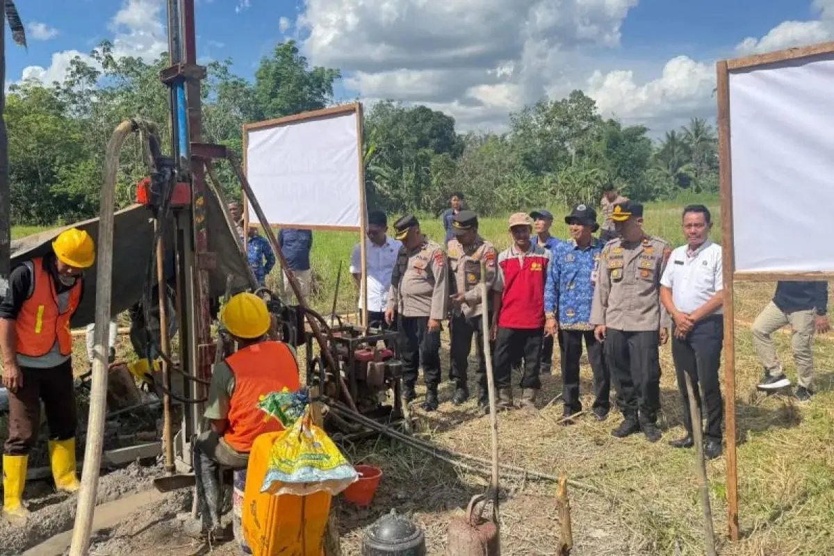 tabalong-police-build-borehole-for-clean-water-and-food-security