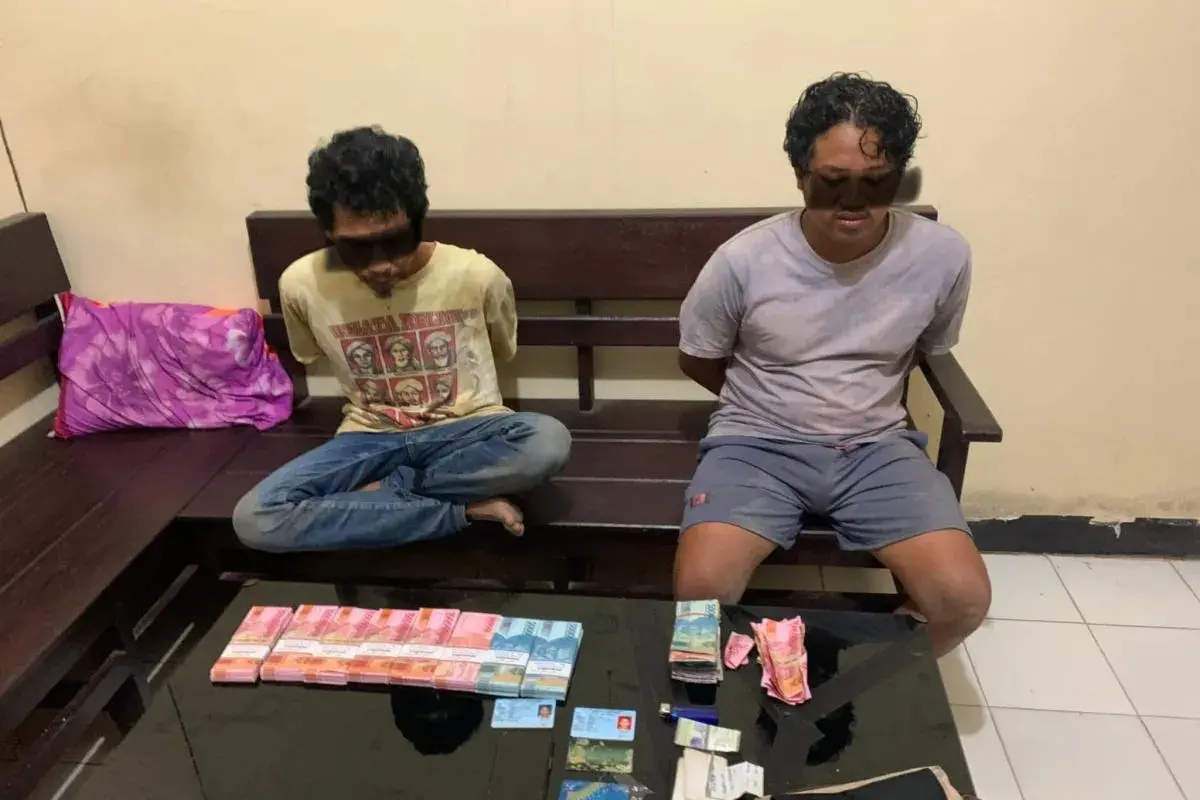 two-money-forgers-arrested-by-police-in-west-nusa-tenggara