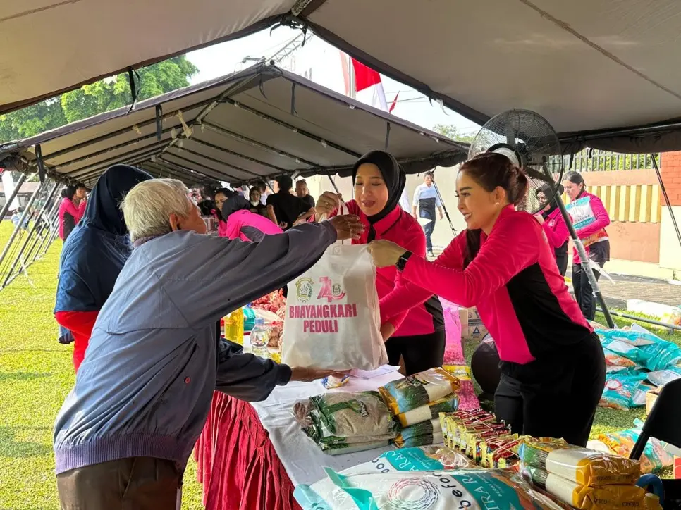 seo-headline-yogyakarta-police-launch-cheap-market-and-msme-bazaar-for-bhayangkara-day