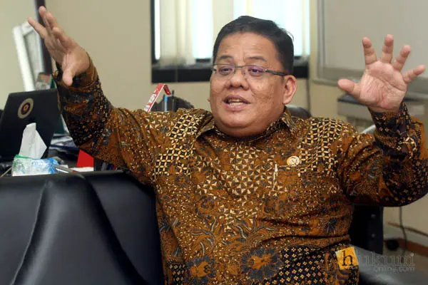 positive-survey-result-should-be-the-basis-for-evaluation-and-improvement-ui-professor