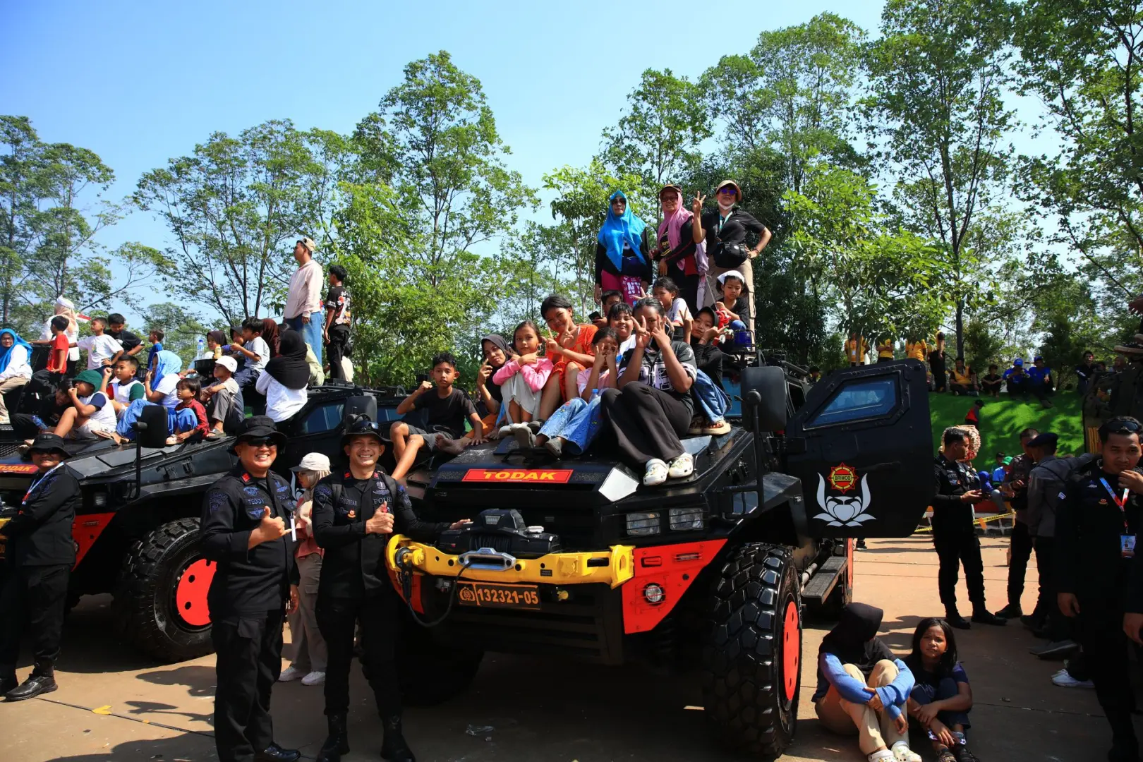 thousands-witness-attractions-at-80th-bhayangkara-day-celebrations