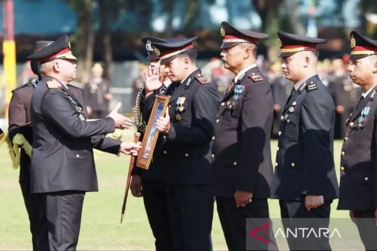 south-kalimantan-police-honors-tala-police-for-uncovering-rp233-billion-land-mafia