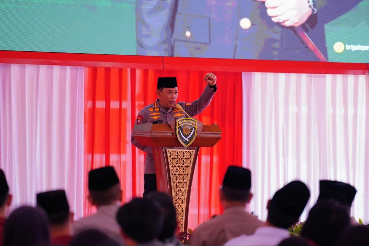 inp-chief-attends-brigade-persis-closing-ceremony-calls-for-unity-and-synergy