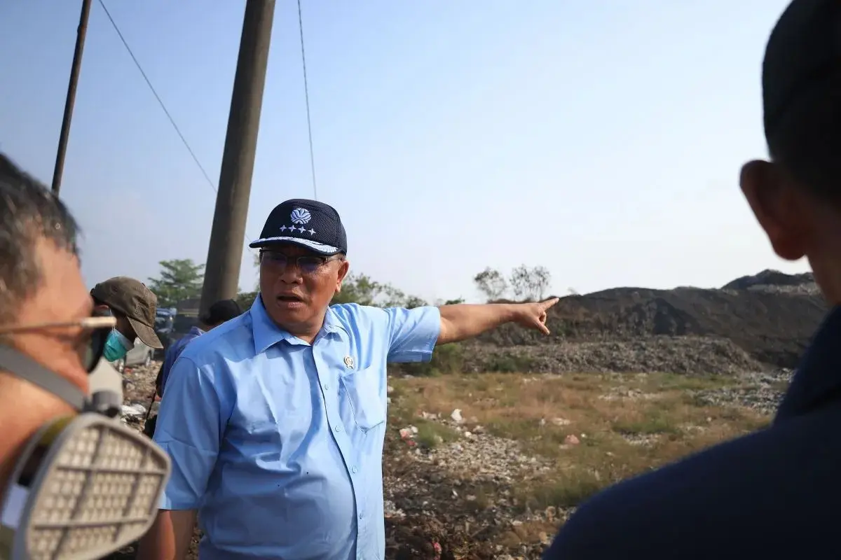 only-36-percent-of-fire-left-in-the-jatiwaringin-final-processing-site-govt