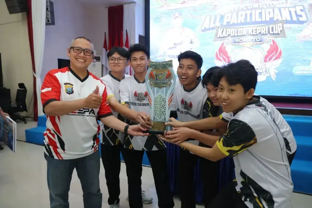 riau-islands-police-conclude-mobile-legends-tournament-for-2026-kapolri-cup
