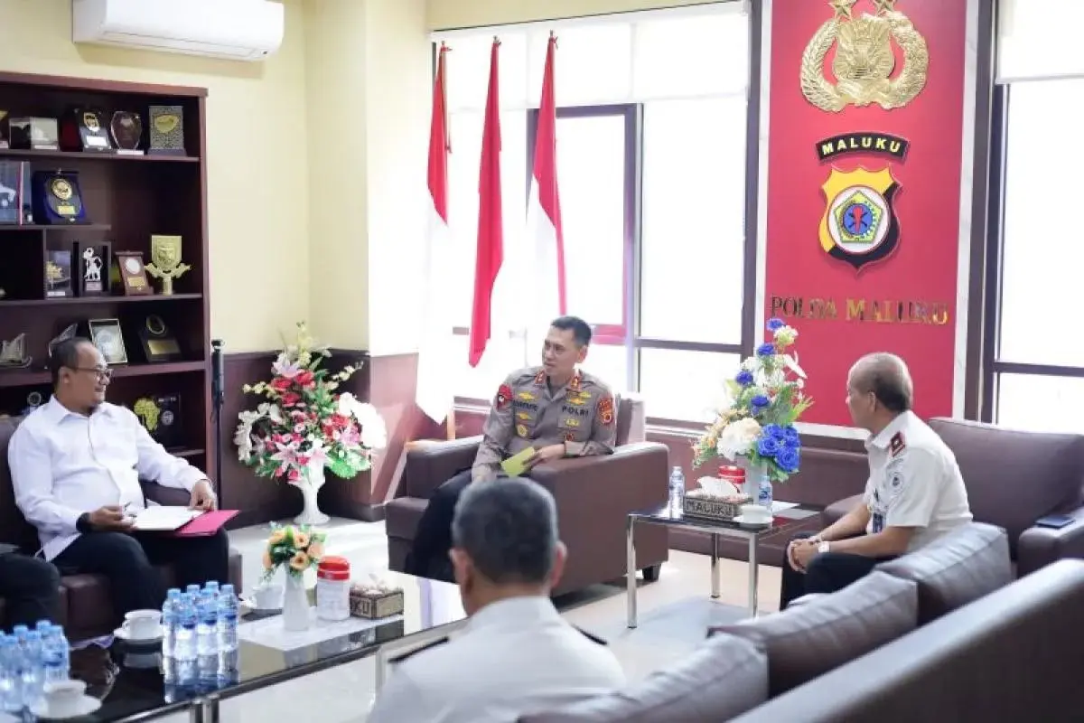 maluku-police-and-immigration-office-jointly-enhance-foreigner-supervision-in-border-areas