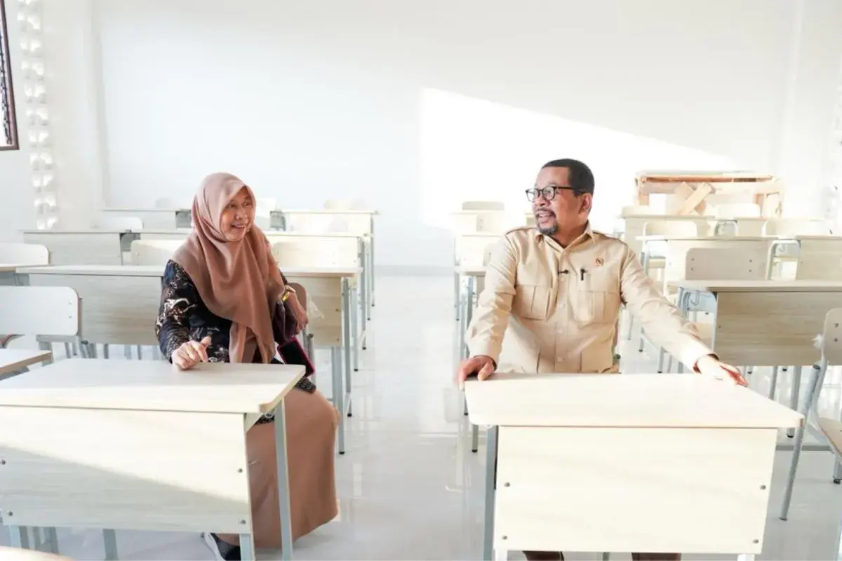 the-facilities-in-the-surabaya-integrated-community-school-are-equal-to-private-school
