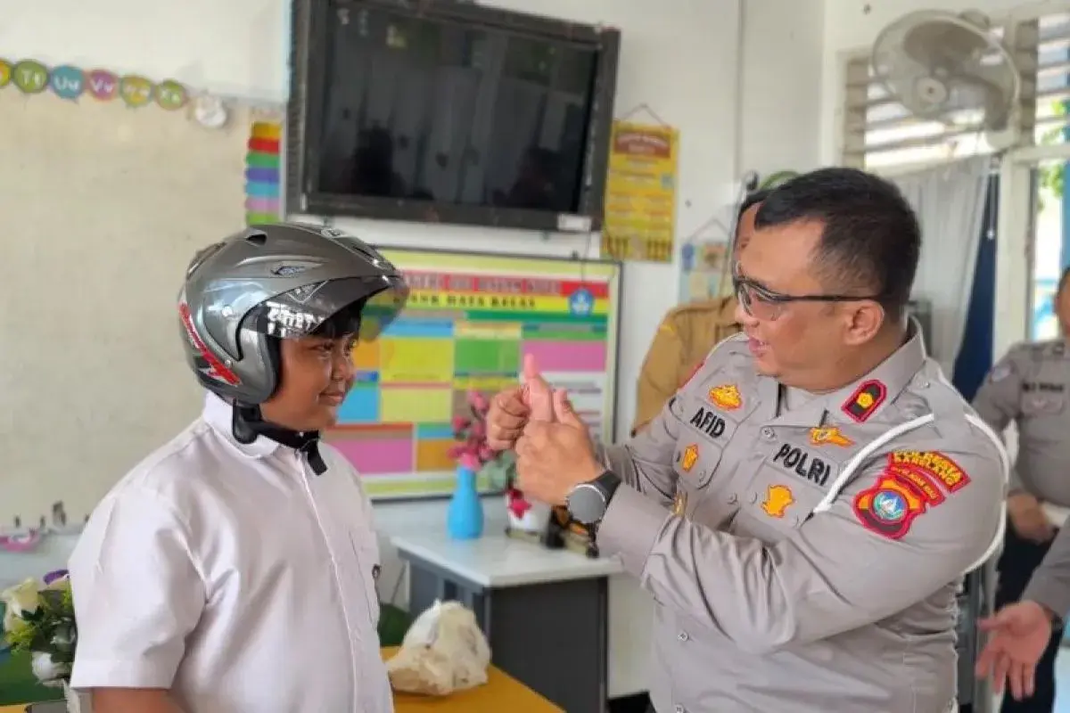 police-presents-new-way-to-suppress-traffic-law-violations-by-school-students