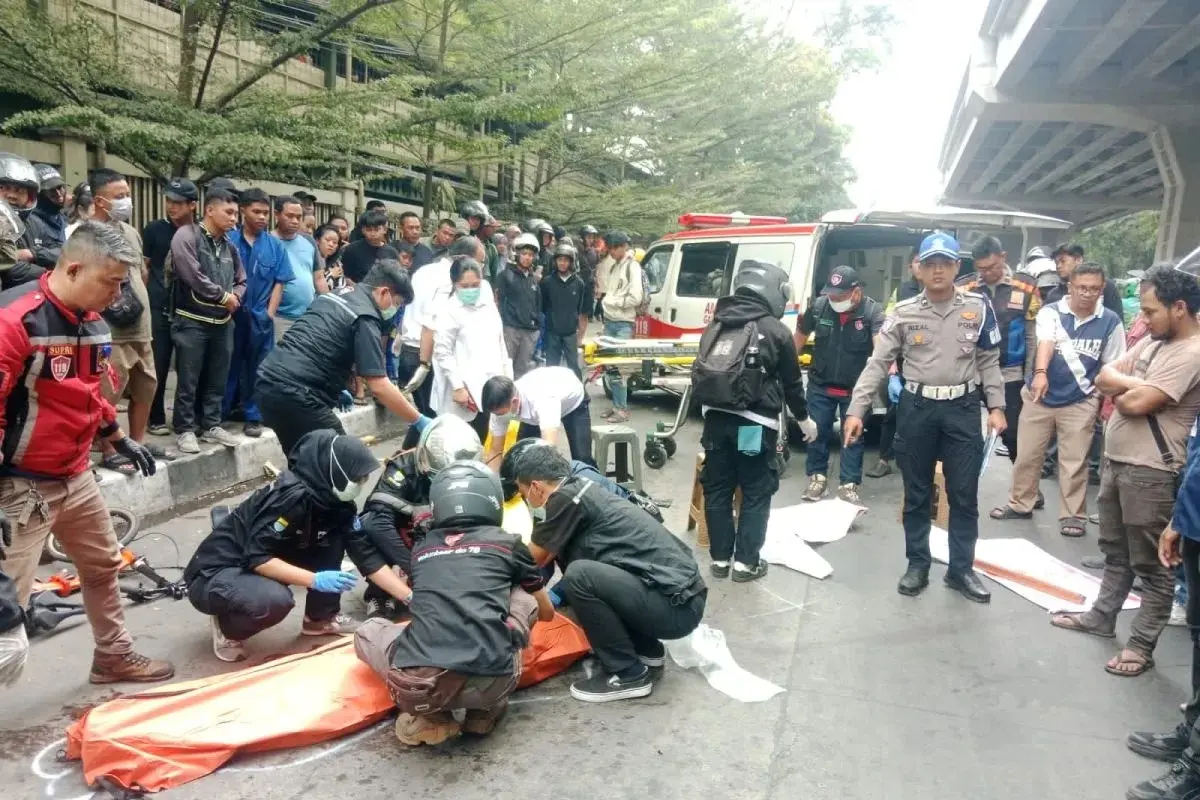 woman-killed-in-multi-vehicle-chain-collision-caused-by-microsleep-in-bandung