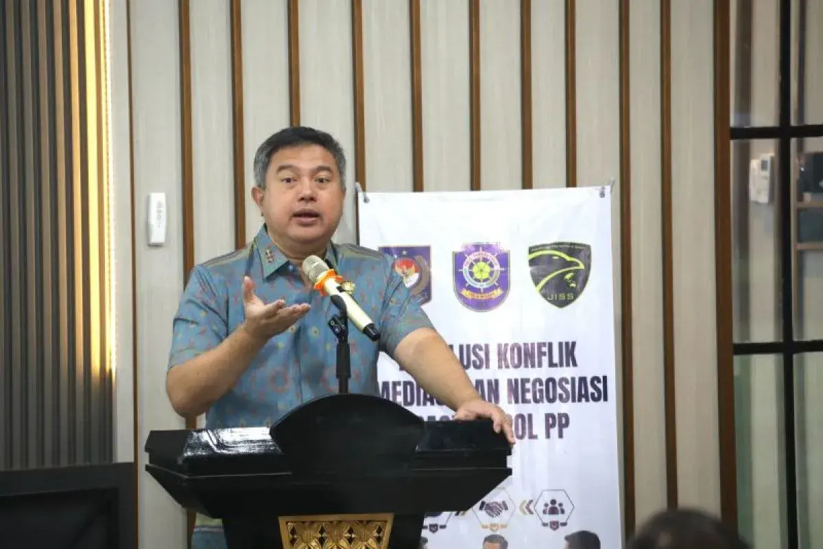 home-affairs-ministry-pushed-satpol-pp-to-prioritize-empathy-and-soft-approach-to-public