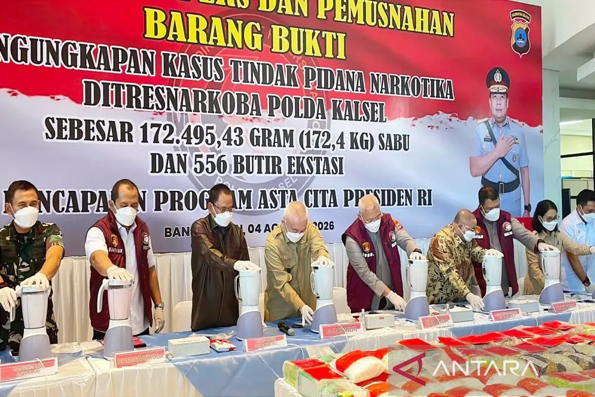 1724-kilogram-of-meth-destroyed-following-two-months-of-case-disclosures-in-south-kalimantan