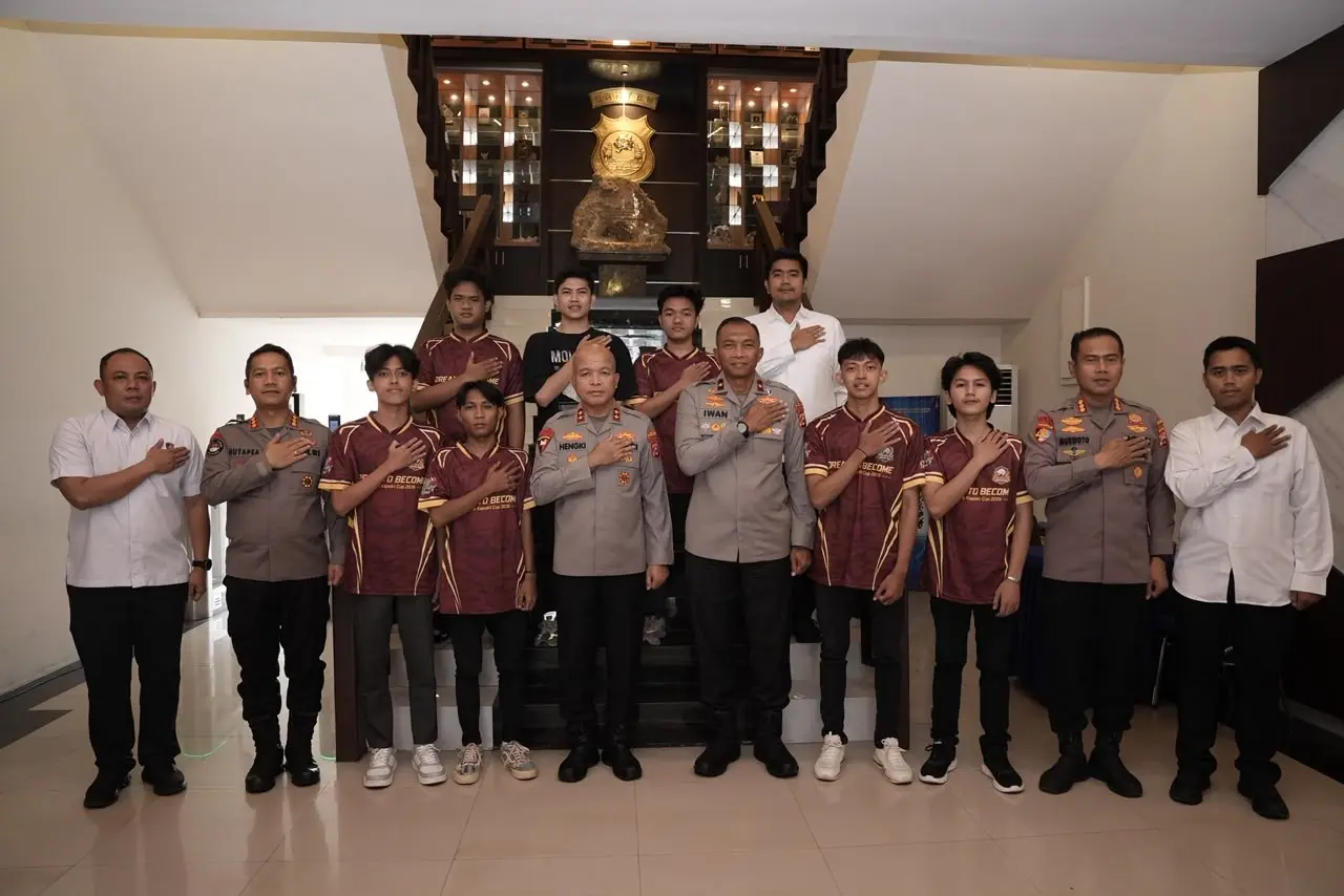 banten-police-chief-sends-off-e-sports-contingent-for-kapolri-cup-2026