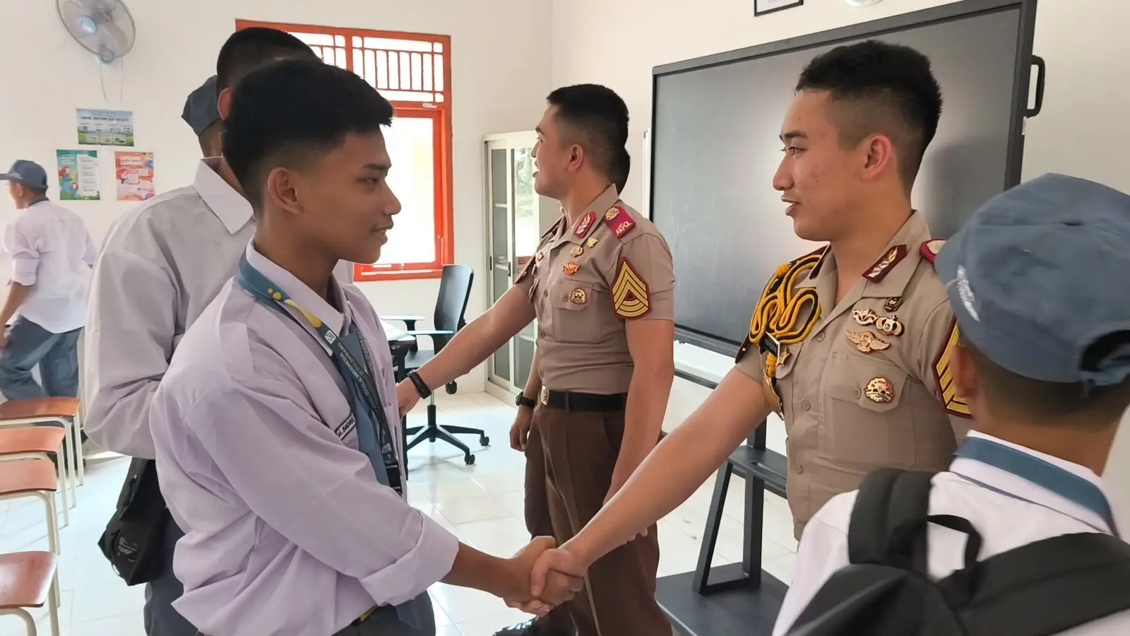 inp-372-police-academy-cadets-to-mentor-students-in-73-sekolah-rakyat