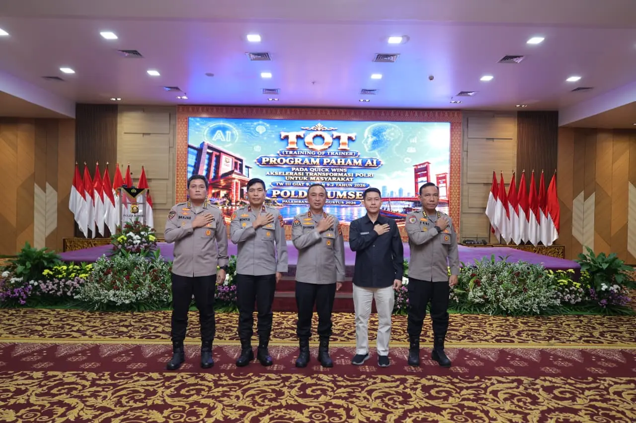 south-sumatra-police-chief-opens-paham-ai-training-to-tackle-cybercrime-among-students