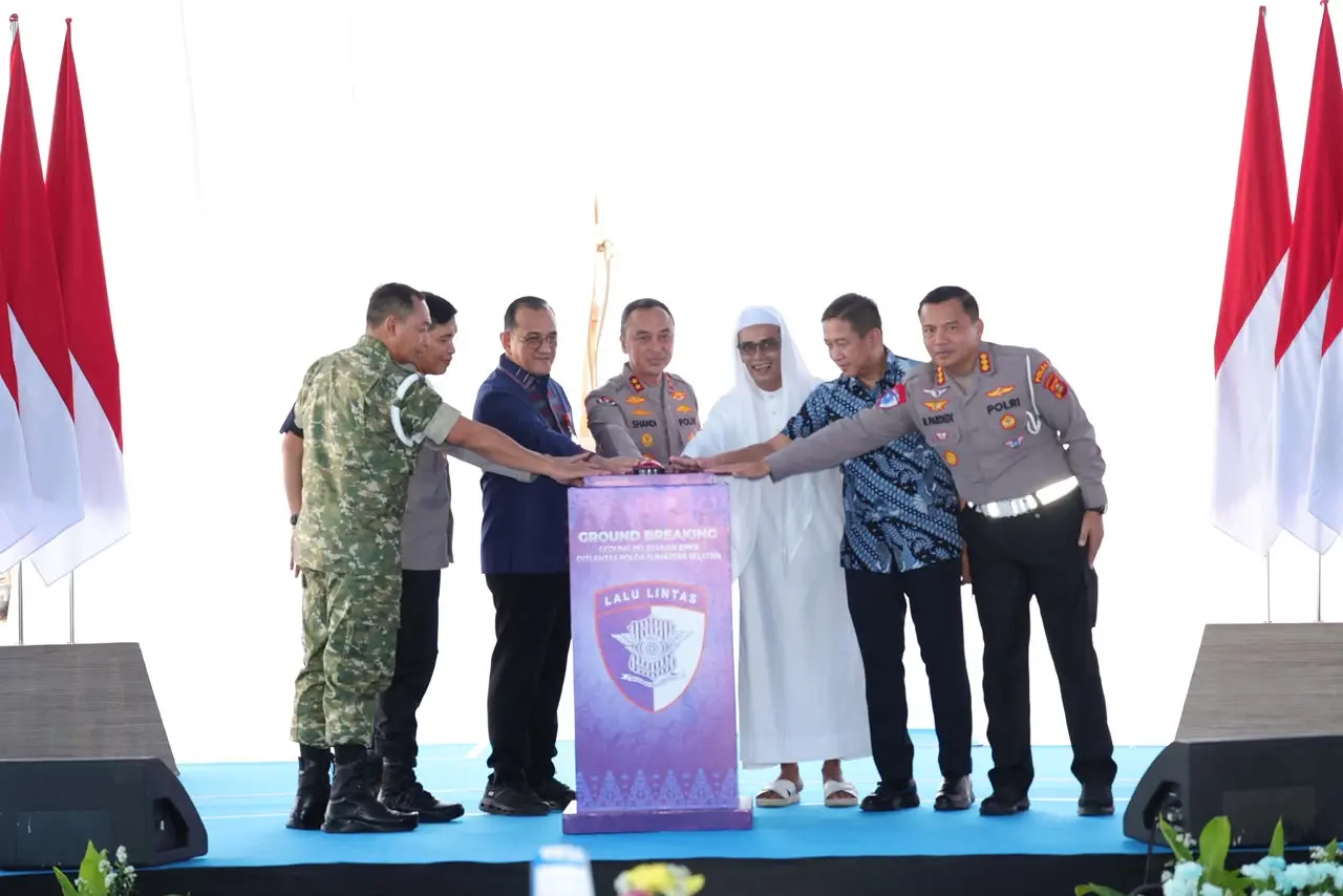 south-sumatra-police-chief-leads-groundbreaking-for-new-bpkb-service-building