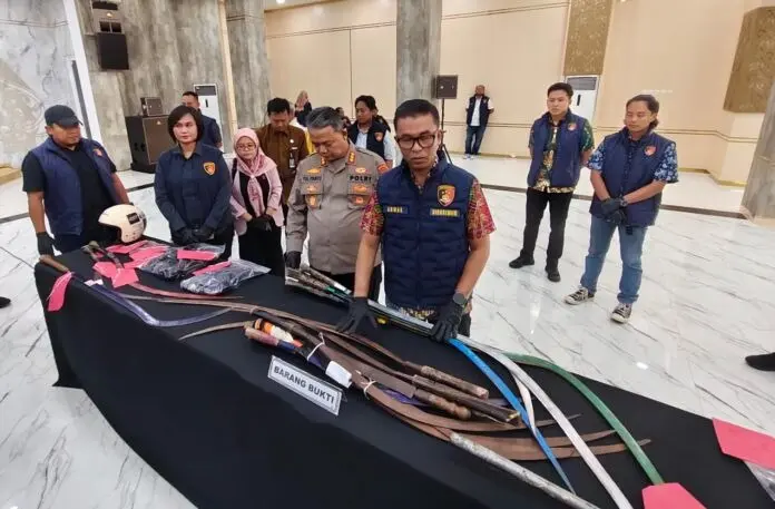 four-person-arrested-following-brawls-of-three-groups-in-central-java
