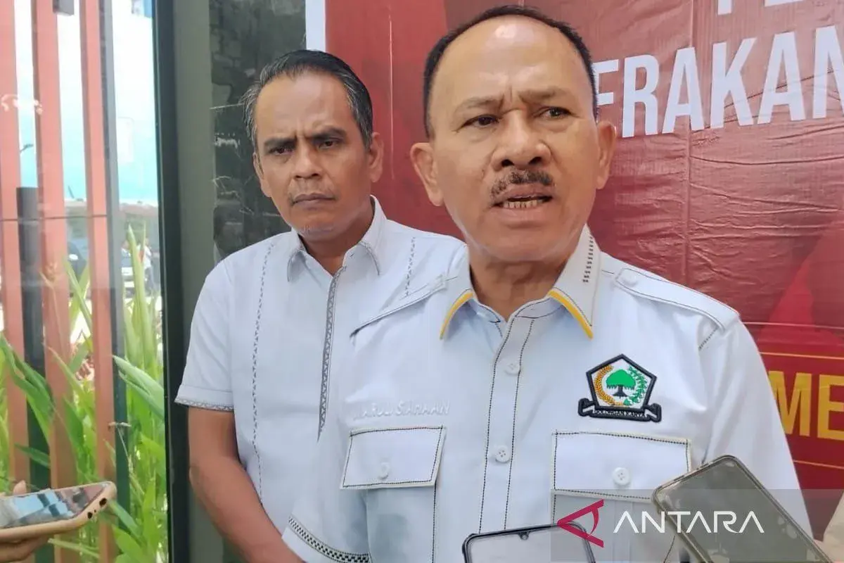 dpr-invites-people-to-fly-the-red-and-white-flag-in-celebrating-independence-day