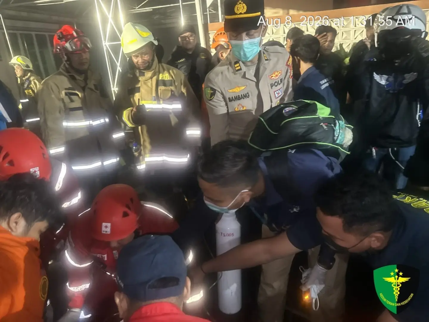 metro-jaya-police-deploys-health-and-dvi-teams-to-bapenda-building-fire
