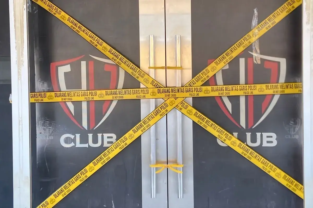 drug-smuggling-operation-in-hh-club-raided-by-police-32-arrested
