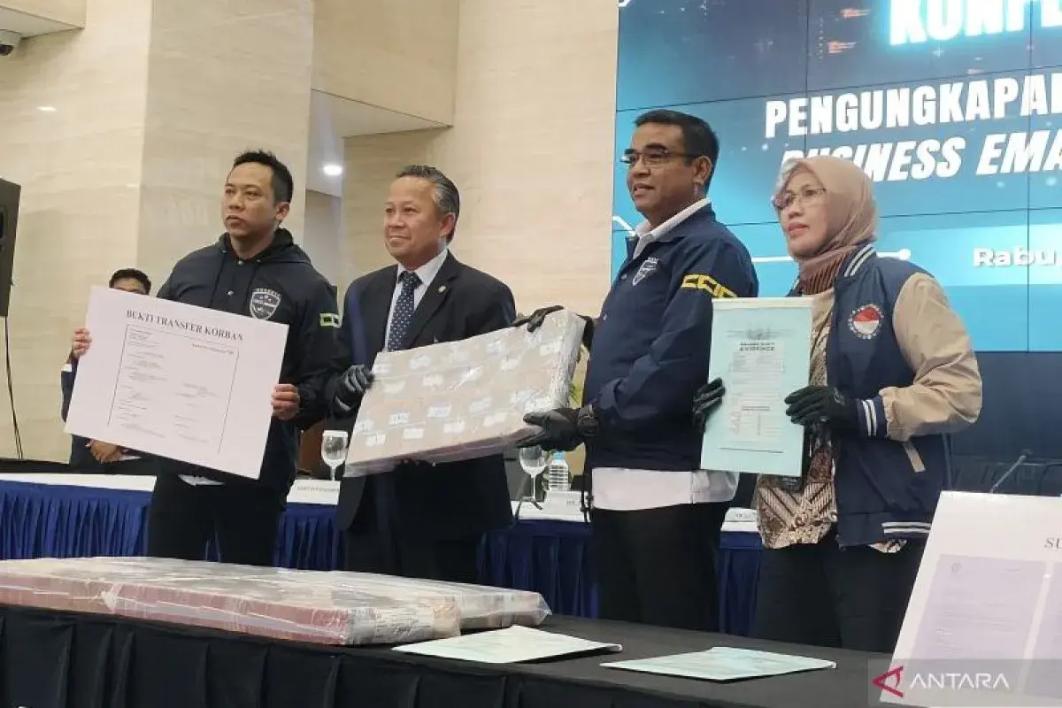 police-cracks-down-bec-scam-operation-with-victims-from-usa