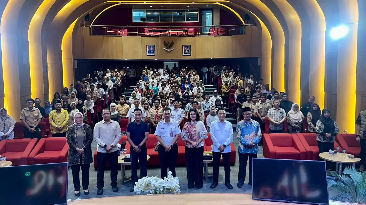 densus-88-holds-jihad-selfie-film-discussion-to-combat-student-radicalization