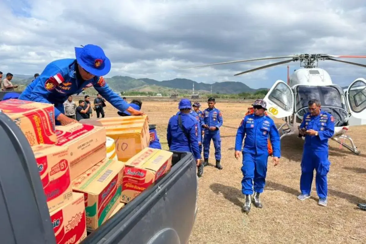 police-sent-another-aids-to-the-victims-of-earthquake-in-ntt