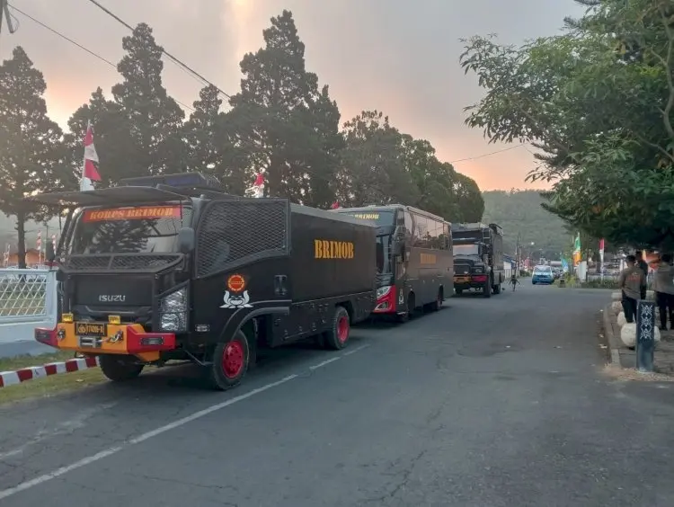 brimob-and-inp-medical-teams-arrive-in-ngada-for-earthquake-recovery