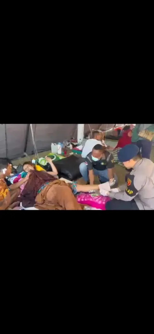 inp-medical-teams-treat-120-earthquake-victims-at-reo-evacuation-post
