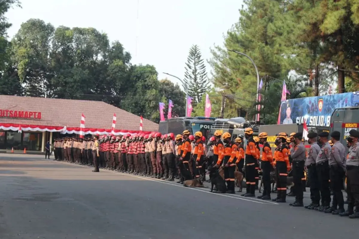 inp-stand-by-sar-teams-and-k9-units-for-mount-anak-krakatau-emergency-response