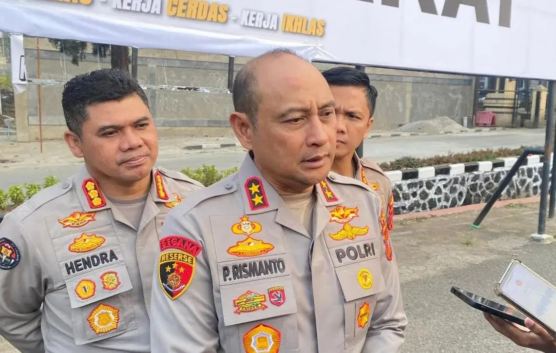 west-java-police-monitor-waters-to-aid-search-for-missing-mount-anak-krakatau-journalists