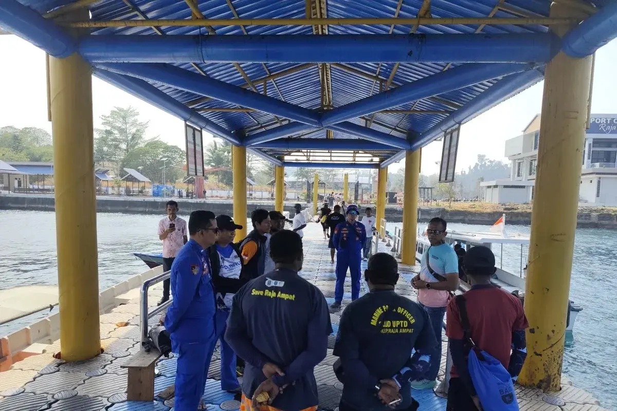 southwest-papua-police-investigate-chinese-citizen-over-hawksbill-turtle-poaching