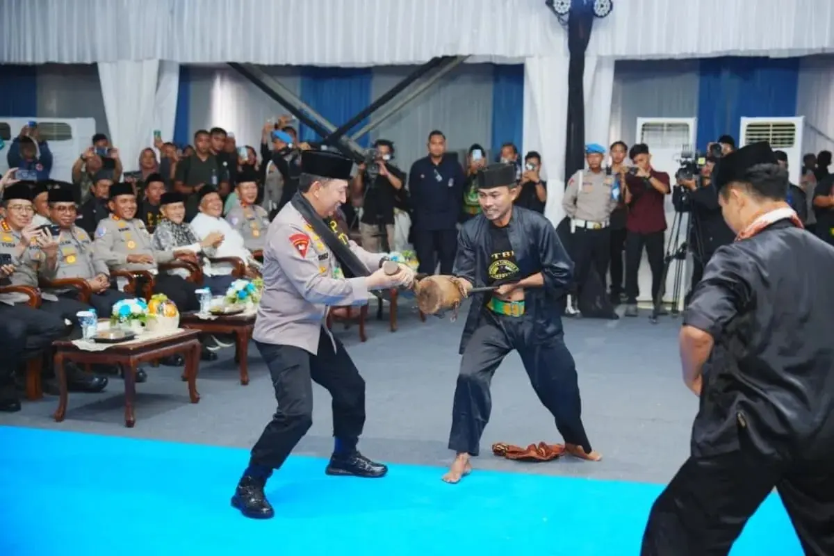 INP Chief Encourages Tjimande Martial Arts Establishments Across Banten