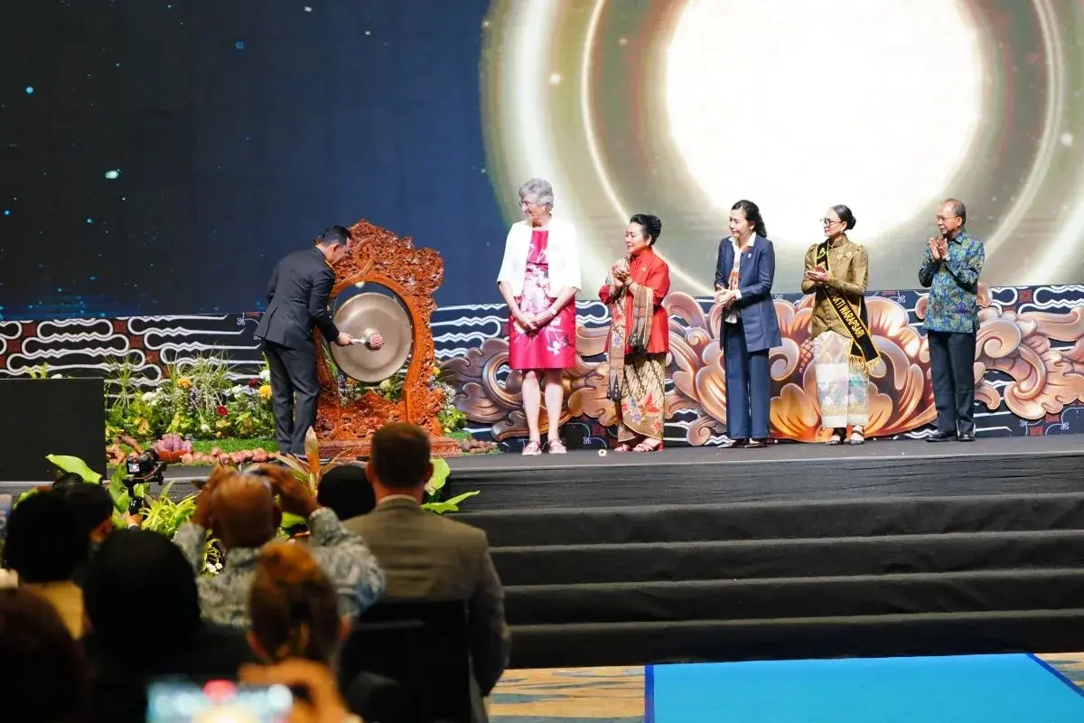 450 Female Police Officers From 43 countries Attend 63rd IAWP Conference in Bali