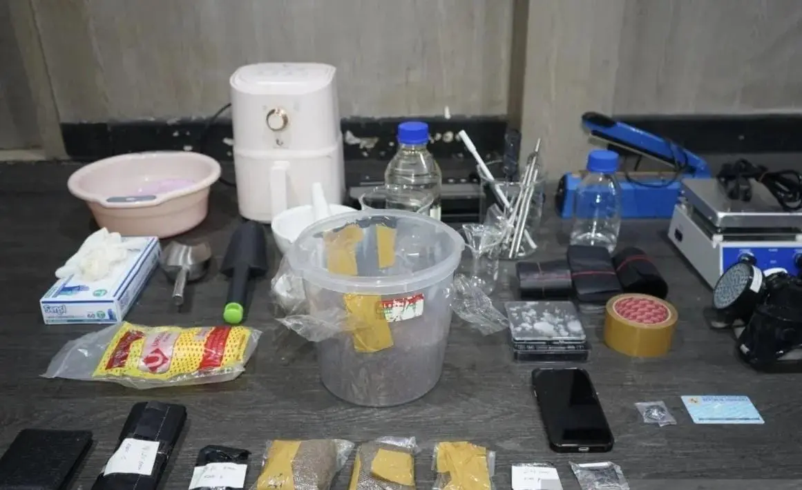 clandestine-lab-in-jakarta-raided-by-police-suspect-and-evidence-secured-by-police