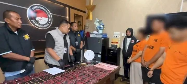 vibrating-pods-network-from-malaysia-uncovered-295-vape-seized-as-evidence