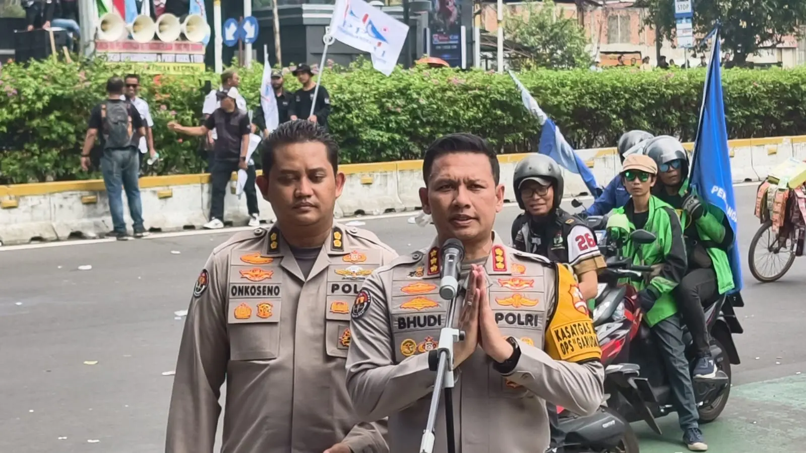 KBPBI and KSPSI Appreciated for Peaceful Demonstration in Jakarta