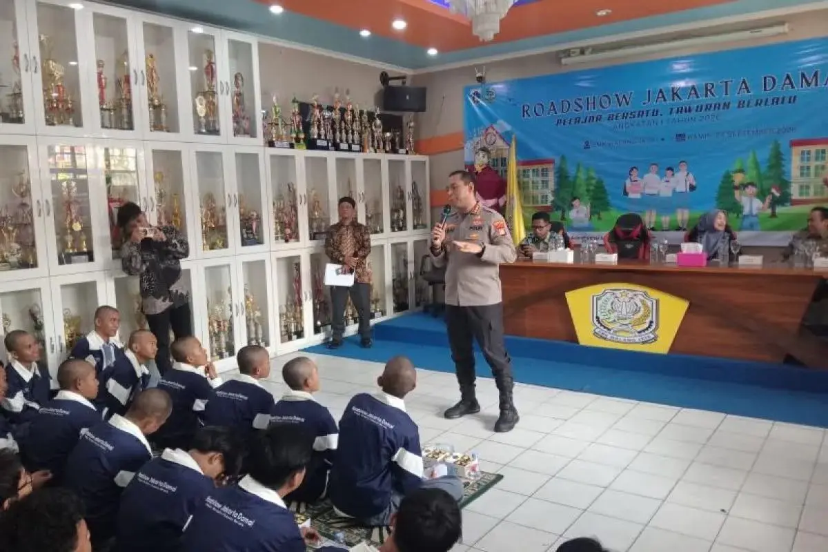 North Jakarta Police Launch Student Anti-Drug and Anti-Brawl Campaign