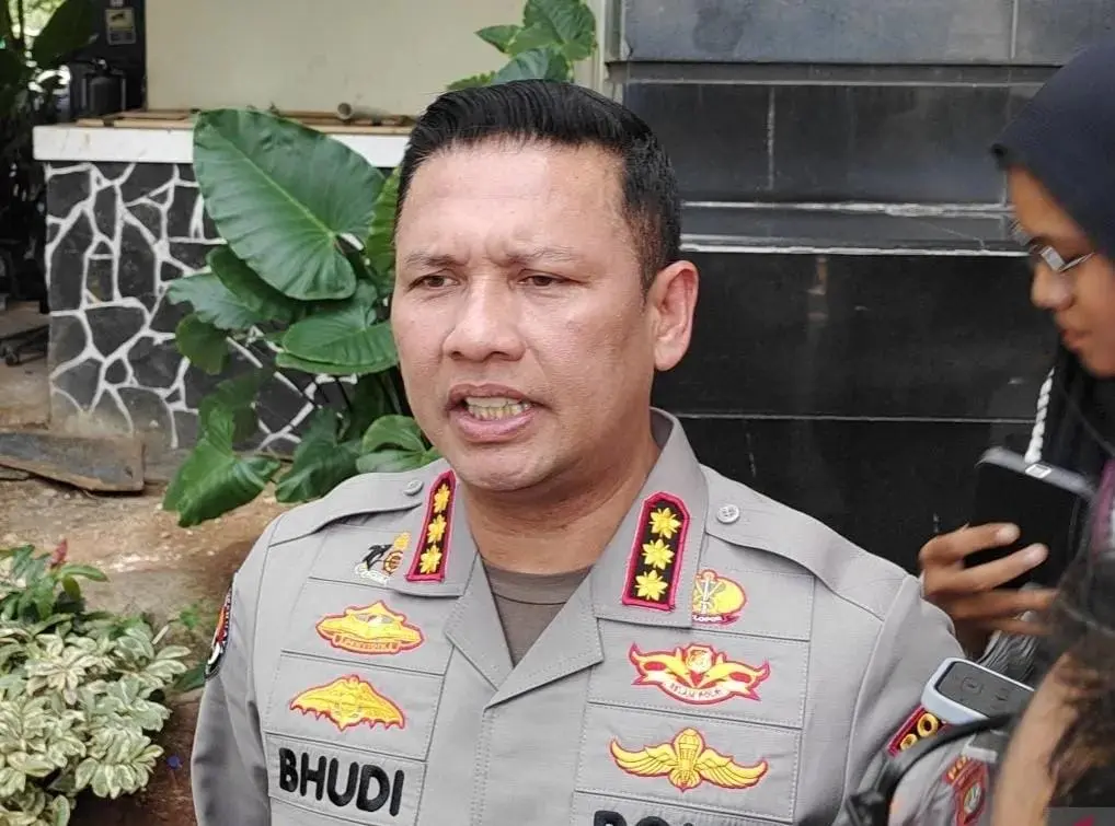 police-to-investigate-the-viral-abuse-on-fishermen-ship-crew-has-been-evacuated-to-hospital